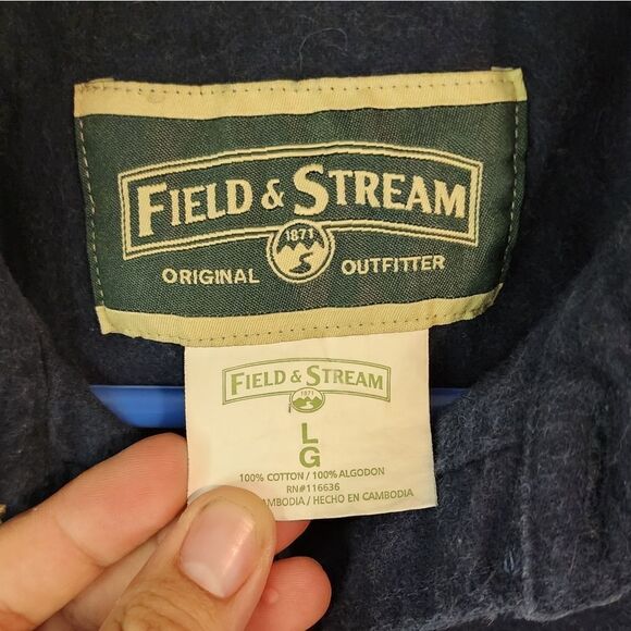 Mens Field & Stream longsleeve button-down shirt, size Large - Picture 2 of 3